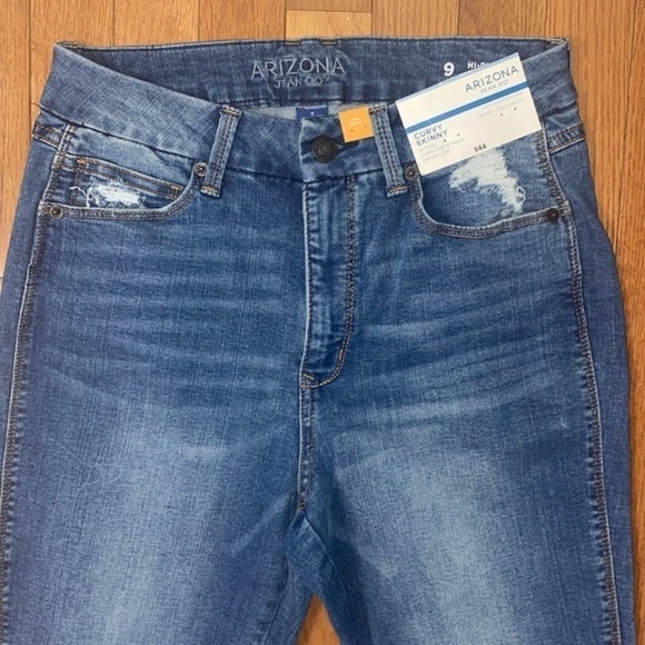 NWT Arizona curvy skinny high rise stretchy curvy distressed jeans size 9 - Picture 4 of 9